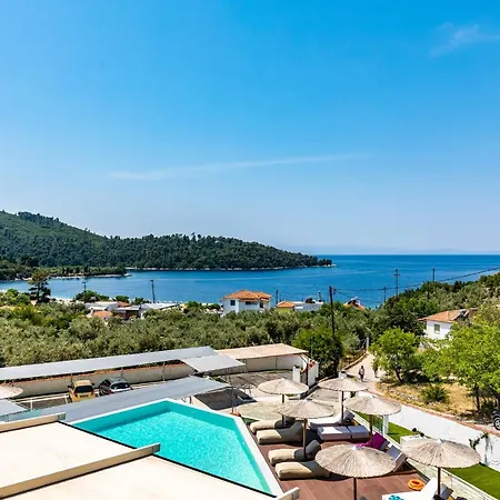 Panormos Skopelos Hotel 3*