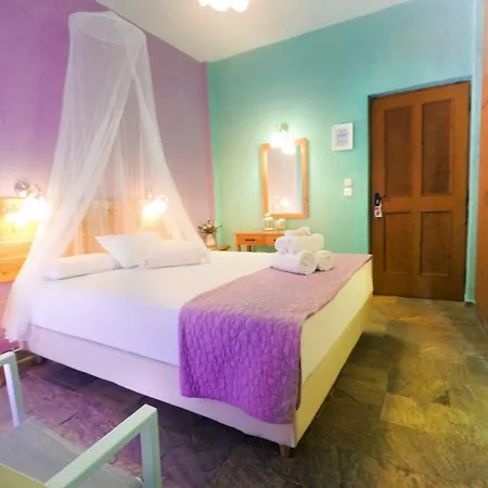 Panormos Skopelos Hotel 3*