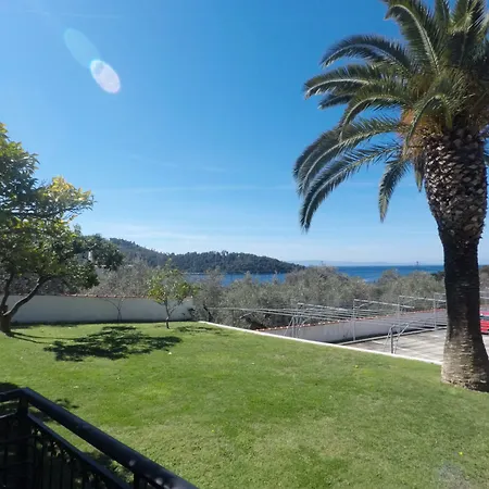 Ξενοδοχείο Panormos Skopelos 3*