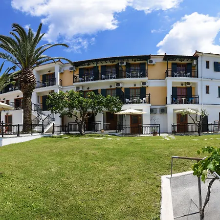 Panormos Skopelos Hotel 3*