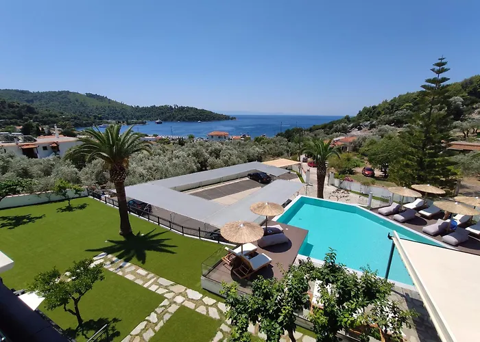 Panormos Skopelos Hotel 3*
