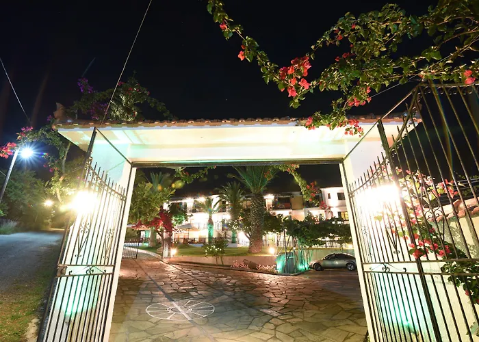 Panormos Skopelos 3*