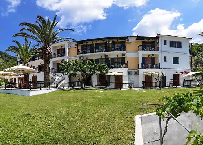Panormos Skopelos Hotel 3*